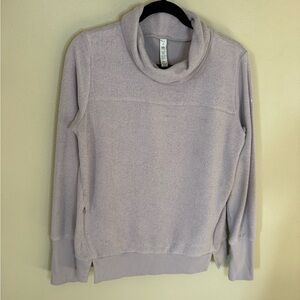 Alo Yoga Soft Lavender Sherpa Fleece Pullover Small